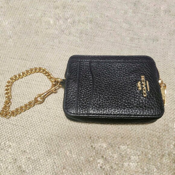 Coach Zip Card Case in Refined pebble leather - LIKE NEW - Picture 1 of 1